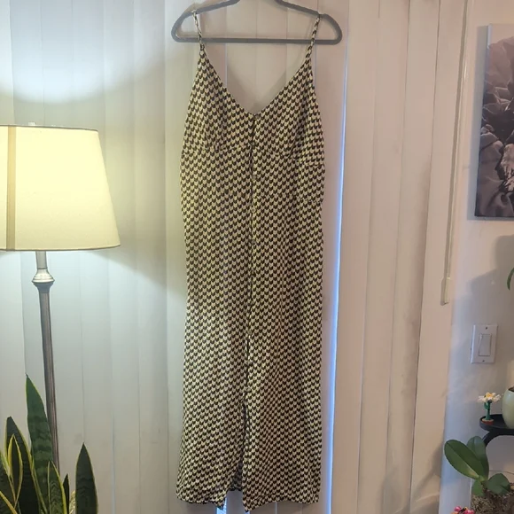 Reef Black and White Maxi Dress - Picture 1 of 4